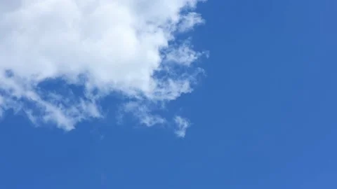 Time Lapse of stormy sky with light sky gradually Stock Footage 141809156