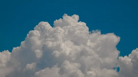 Time lapse of summer clouds rising, nagano, japan Stock Footage 100705361