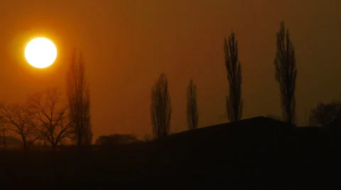Time lapse of sun going down. sunset dusk Stockbeeldmateriaal 37145956