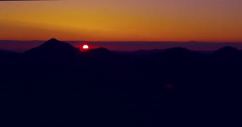 Time lapse of sun setting over Mt. Jefferson Wilderness, Oregon Cascades Stock Footage 168254882