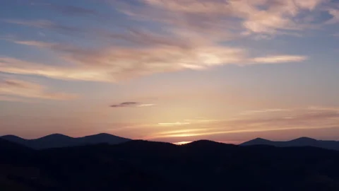 A time lapse of a sunrise. Stock Footage 88321007