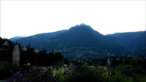 Time lapse of the sunrise over the Iffinger peak, Falzeben, Meran, Italy. Stock Footage 133449935
