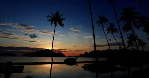 Time lapse of sunrise over Phuket Island.Sun, sand, coast, holiday paradise Video stock 295630163