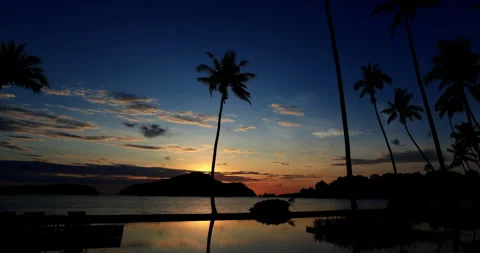 Time lapse of sunrise over Phuket Island.Sun, sand, coast, holiday paradise 스톡 동영상 295630660