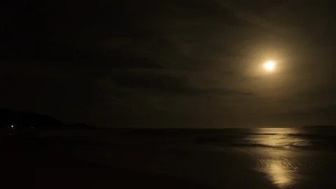 Time lapse of sunset and moon rising at the beach 2K Stock Footage 89593661