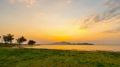 Time lapse sunset at Bang phra reservoir ,sriracha chon buri,thailand Stock Footage 123688779
