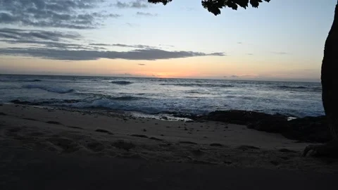 Time Lapse Sunset from Beach Resort on Hawaii Island Vídeo Stock 165172620
