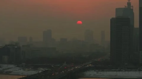Time-lapse sunset-city-bridge sun setting Stockbeeldmateriaal 221473650