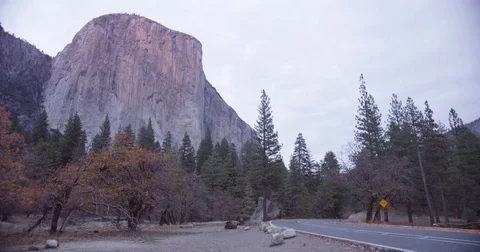 Time lapse of a sunset at El Capitan Rock in Yosemite National Park, California. Stock Footage 73003079