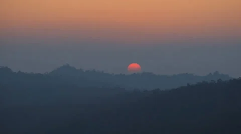Time lapse of sunset. Video stock 33861588