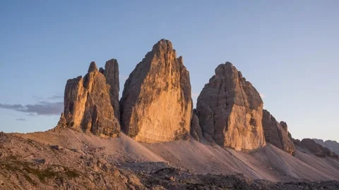Time lapse of sunset light fading on the Tre Cime di Lavaredo Stock Footage 346288955