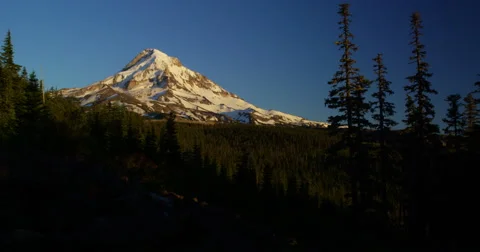 Time lapse of sunset on Mt. Hood, Oregon from the Northwest Stock Footage 68034945