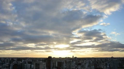 Time lapse of sunset over city of Buenos Aires Video stock 136989309