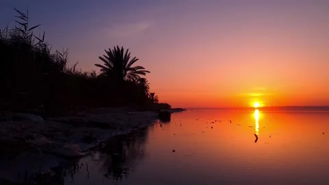 Time-lapse of sunset over Lake Qarun in Fayoum, Egypt Stock Footage 280129076