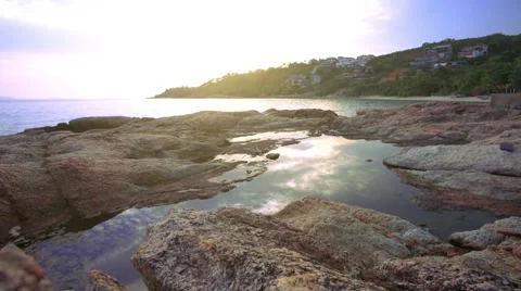 Time lapse of Sunset over a rocky coast on Koh Samui. Thailand. HD. 1920x1080 Video stock 43746655