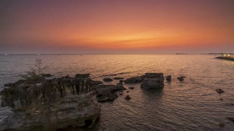 Time lapse sunset over the tropical bay seen from the top of the mountain, Stock Footage 156725673