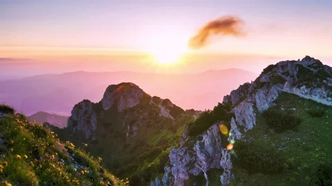 Time lapse Sunset in rocky alps mountain peak in peaceful summer evening nature Video stock 170656327