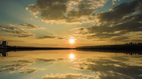 Time lapse of sunset in a sea bay, beautiful evening sunset, reflection of Stock Footage 266093450