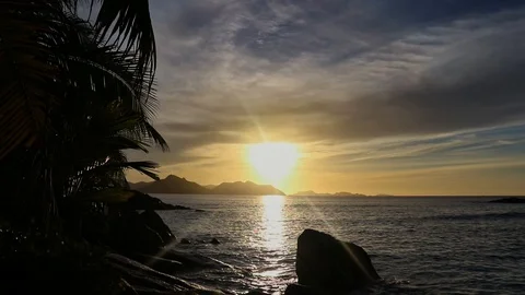 Time lapse of sunset in seychelles. Vidéo 106293038
