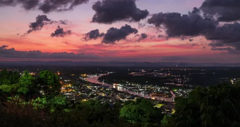 Time lapse of sunset sky and clouds. Stock Footage 139501472