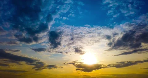 Time lapse of sunset sky Stock Footage 131719484