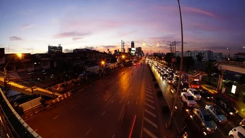 Time lapse - Sunset time in Bangkok street Stock Footage 70727513