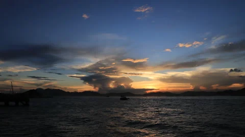 Time lapse of sunset view near Kennedy Town, Victoria Harbour, Hong Kong. boa Stock Footage 155540386