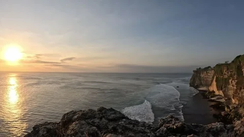 Time lapse, sunset view of Uluwatu cliff, Bali, Indonesia. Stock Footage 284902271