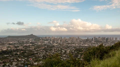Time lapse of sunset at Waikiki and Diamond head on Oahu Stock Footage 49909532