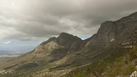 Time Lapse of Table Mountain / Clouds in Cape Town, South Africa 4K Vidéo 70893060