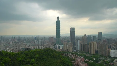 Time Lapse of Taipei 101 Skyscraper &amp; Taipei Skyline - Taiwan Stock Footage 87206576