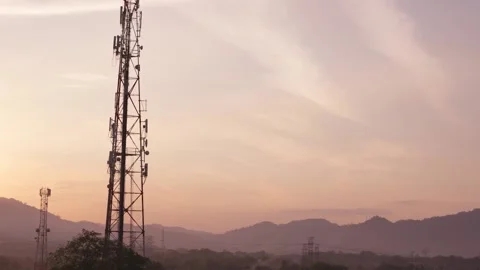 Time lapse of telecommunication base station , tower structure antennas of ce Stock Footage 163265202