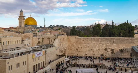 Time lapse of The temple mount, and the western wall in Jerusalem, Israel Vidéo 195752919