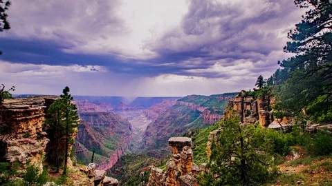 Time Lapse - Thunder Storm Approaching in Grand Canyon 4K 库存影片 95876186