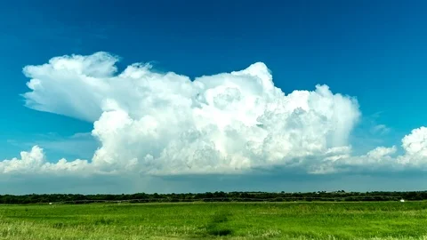 Time lapse of a thunderstorm in central Texas Video stock 83783987