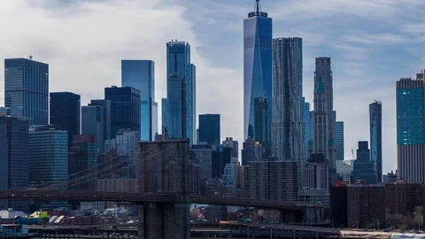 Time Lapse - Tilt down from Freedom tower to Brooklyn Bridge, NYC 動画素材 94188890