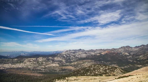 Time Lapse - Time Lapse - Beautiful Clouds Moving Over Mountain Rage 스톡 동영상 53554194