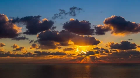 Time lapse timelapse of clouds crossing the sky at sunset Stock Footage 65175184