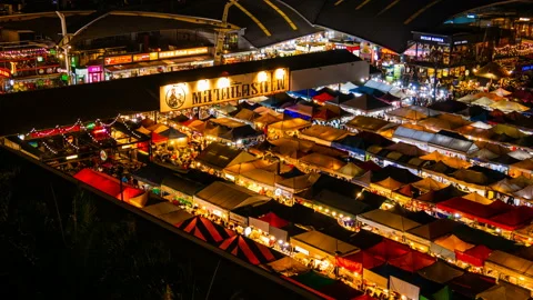 Time lapse Top view of Train Night Market Ratchada (Talad Rot Fai) Stock Footage 133818068