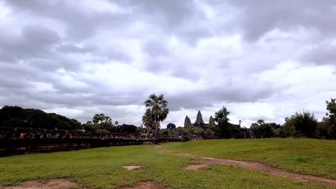 Time lapse tourist walking inside the angkor wat in Cambodia Stock Footage 116010165