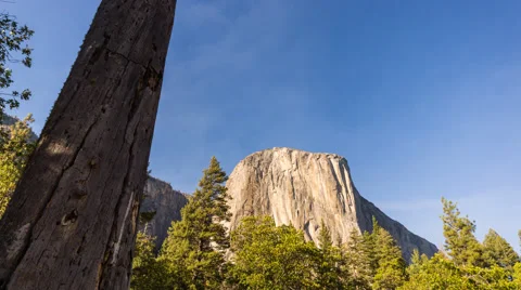 Time lapse tracking shot of El Capitan, Yosemite - early evening Video stock 61547459