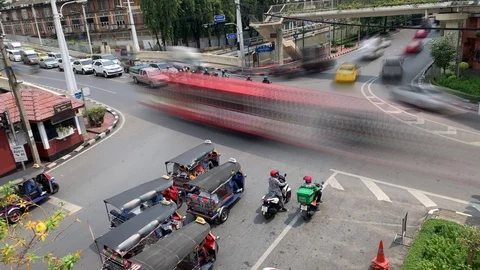 Time lapse of traffic during rush hour Stock Footage 117034980