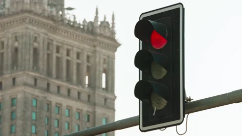 Time-lapse of traffic light turns green and red, city crossroad, traffic control 스톡 동영상 331268159