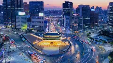 Time Lapse Traffic at Namdaemun gate in Seoul South Korea. Stock Footage 100896171
