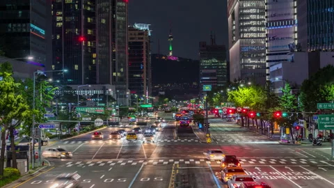 Time lapse of traffic at night in seoul Korea. Stock Footage 136472031