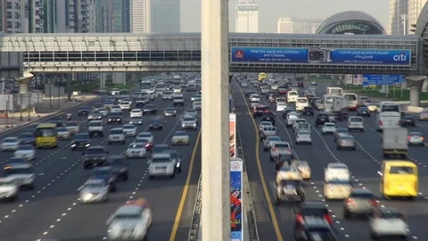 Time lapse of traffic on Sheikh Zayed Road, Dubai during the day time in summer. Stock Footage 104582126