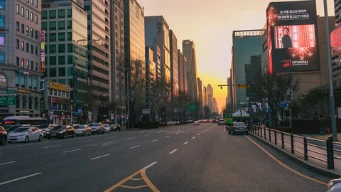 Time Lapse Traffic at Teheran-ro Gangnam Seoul city in South Korea Stock-Footage 104666233