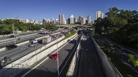 Time lapse of traffic of vehicles on 23 de Maio Avenue Stock Footage 154483403