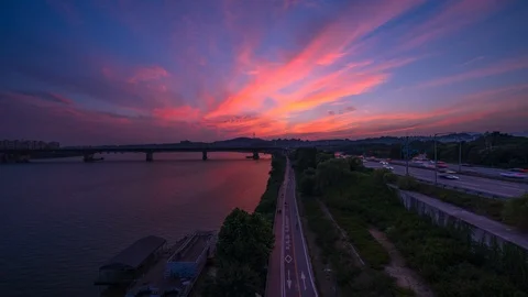 Time lapse of Twilight Seoul cityscapse at South Korea. Stock Footage 100276953