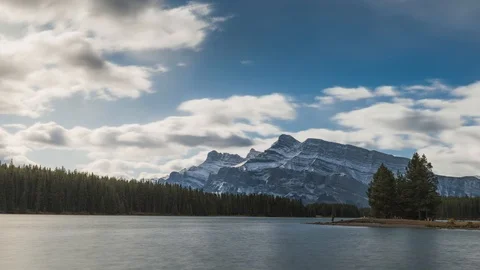 Time lapse of Two Jack Lake cloudscape, Rocky mountains (Canadian Rockies) in Stock Footage 95583605